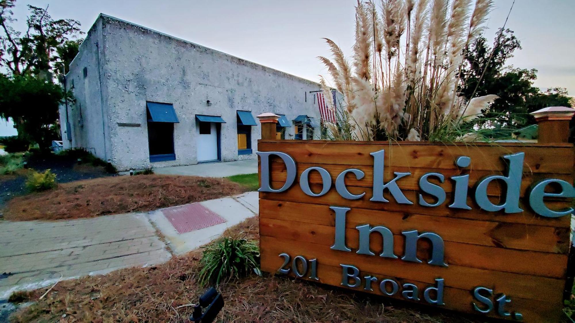 Darien Dockside Inn Exterior photo